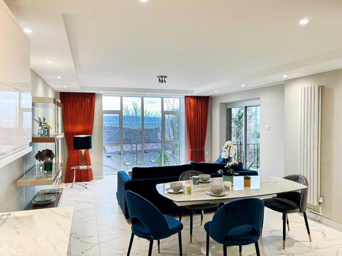 Modern Luxurious Apartment W/ Patio Balcony & View Jordanstown Esterno foto
