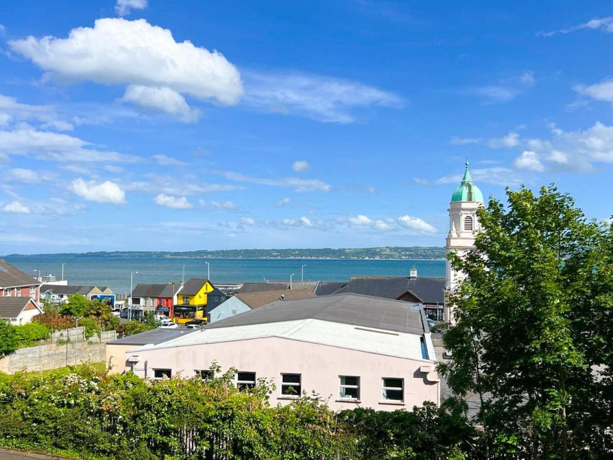 Modern Luxurious Apartment W/ Patio Balcony & View Jordanstown Esterno foto